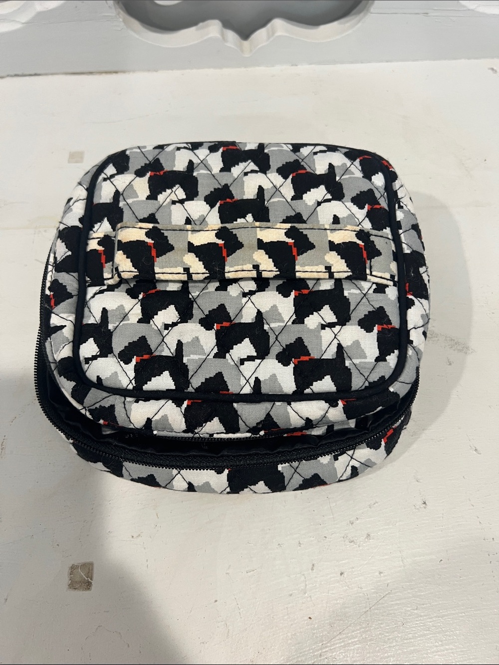 so organized    vera bradley jewerly / makeup pouch. scottie dog themed
